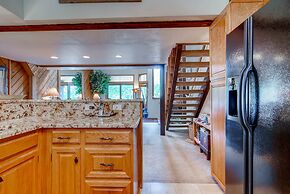 Ridgepoint Townhomes by East West Hospitality