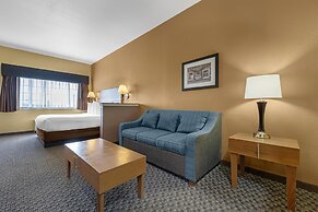 Best Western Plus Shamrock Inn & Suites