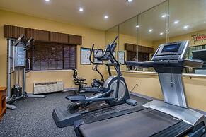 Best Western Plus Shamrock Inn & Suites