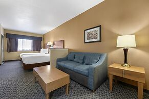 Best Western Plus Shamrock Inn & Suites