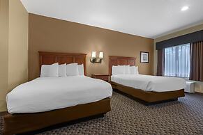Best Western Plus Shamrock Inn & Suites