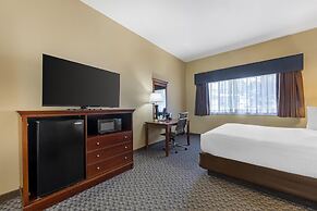 Best Western Plus Shamrock Inn & Suites