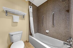 Best Western Plus Shamrock Inn & Suites