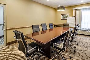 Comfort Inn & Suites Christiansburg I-81