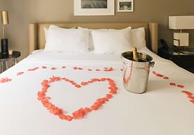 The Bluff Savannah Historic, Tapestry Collection by Hilton