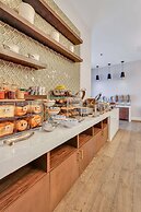 The Bluff Savannah Historic, Tapestry Collection by Hilton