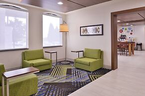 Holiday Inn Express Hotel & Suites Mesquite by IHG