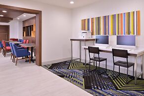 Holiday Inn Express Hotel & Suites Mesquite by IHG