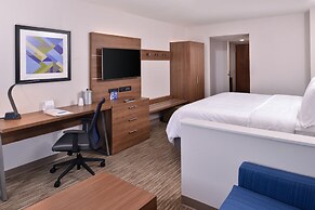 Holiday Inn Express Hotel & Suites Mesquite by IHG