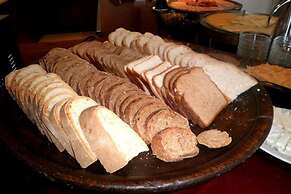 Itilo Traditional Hotel