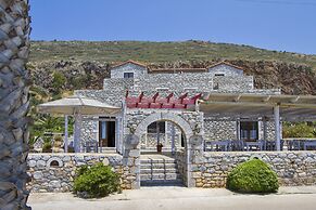 Itilo Traditional Hotel