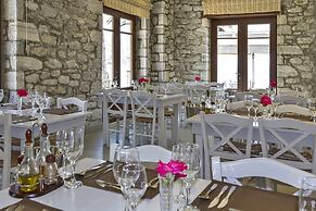 Itilo Traditional Hotel