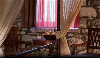 Itilo Traditional Hotel