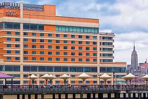 Hyatt Regency Jersey City on the Hudson
