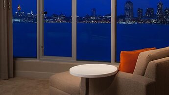 Hyatt Regency Jersey City on the Hudson