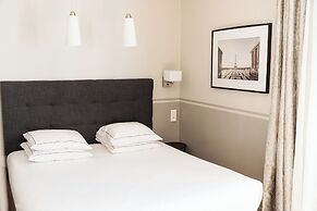 Hôtel Eiffel Segur