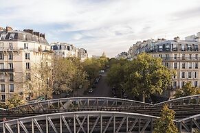 Hôtel Eiffel Segur