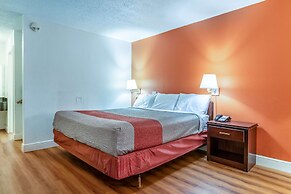 Motel 6 Natchitoches, LA