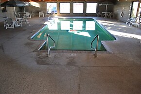 AmericInn by Wyndham Hotel and Suites Long Lake