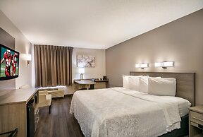 Red Roof Inn PLUS+ Boston - Logan