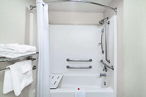 Baymont by Wyndham Hinesville Fort Stewart Area