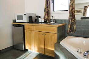 Tower Inn and Suites