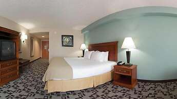 Holiday Inn Express Apex - Raleigh by IHG