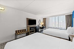 Best Western Plus Lower South End