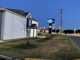 Microtel Inn & Suites by Wyndham Ardmore