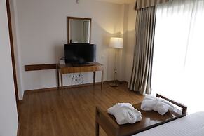 Avenida Hotel Almería