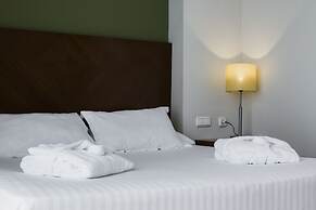 Avenida Hotel Almería