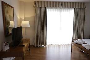 Avenida Hotel Almería