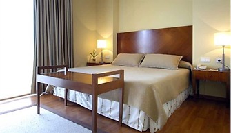 Avenida Hotel Almería