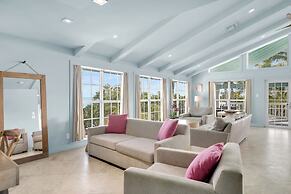 Lime Tree Bay Resort