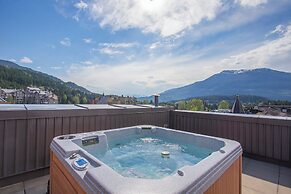Sundial Hotel