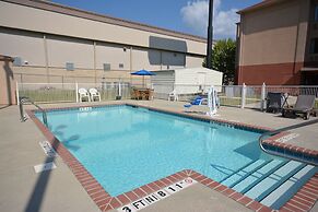 Comfort Inn & Suites Trussville I-59 exit 141