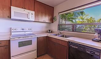 Wailea Ekolu - CoralTree Residence Collection