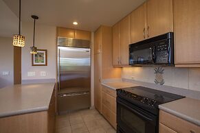 Wailea Ekolu - CoralTree Residence Collection