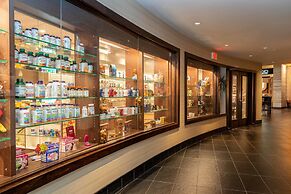 Sandman Signature Vancouver Airport Hotel & Resort