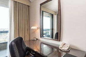 Sandman Signature Vancouver Airport Hotel & Resort