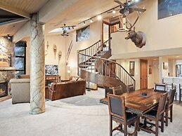 Silver King by All Seasons Resort Lodging