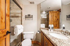 Silver King by All Seasons Resort Lodging