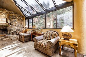 Silver King by All Seasons Resort Lodging