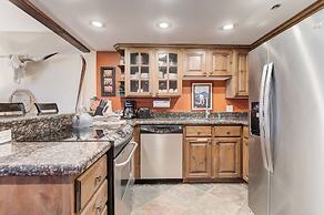 Silver King by All Seasons Resort Lodging