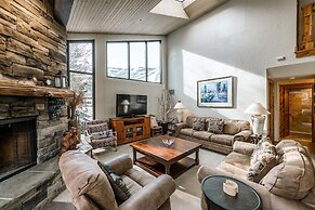 Silver King by All Seasons Resort Lodging