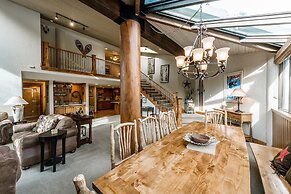 Silver King by All Seasons Resort Lodging