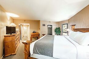 Silver King by All Seasons Resort Lodging