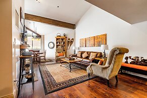 Silver King by All Seasons Resort Lodging