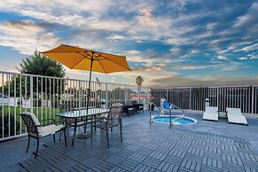 Sonesta Essential Vacaville - Napa Valley