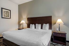 BEST WESTERN PLUS McKinney Inn & Suites